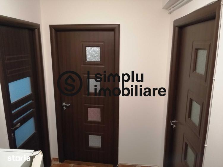 Apartament cu 2 camere decomandat în Craiovița Nouă