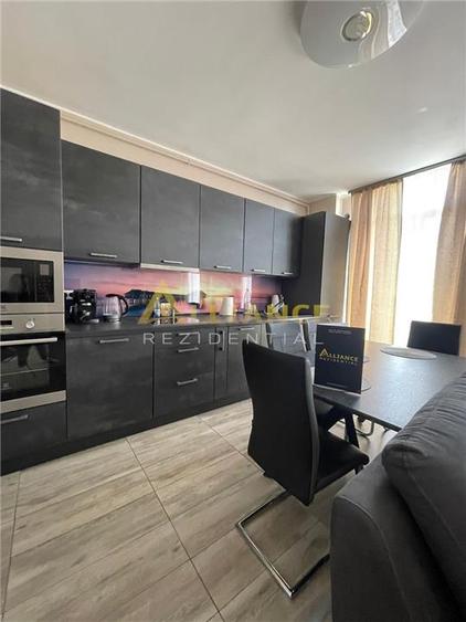 Apartament cu 3 camere decomandat, mobilat în Vitan-Bârzești