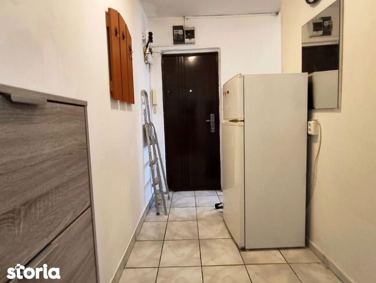 Apartament cu 2 camere, mobilat în Girocului