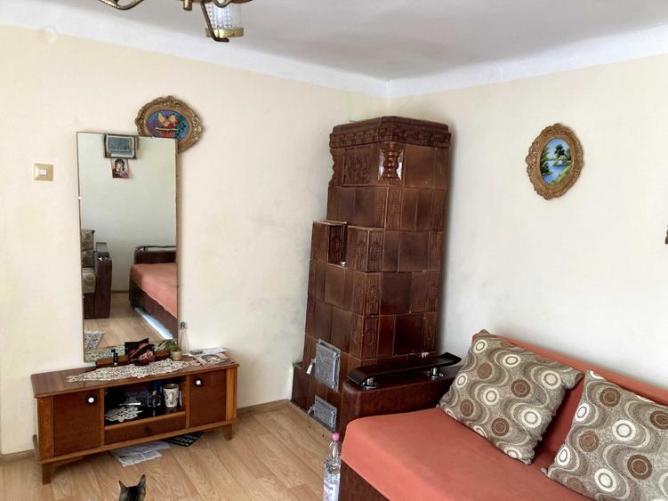 Casă cu 2 camere în Mârghia de Sus