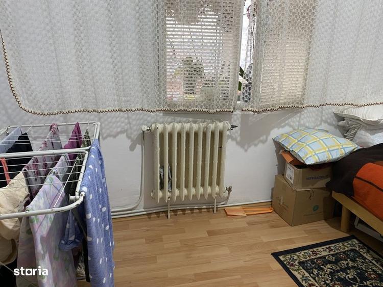 Apartament 4 camere, zona Calea Moldovei, et. 3 - 2