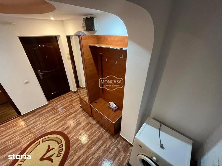 Apartament cu 2 camere decomandat în Est