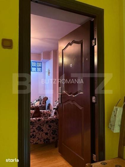 Apartament 3 camere, in vila, 46 mp, zona CENTRAL