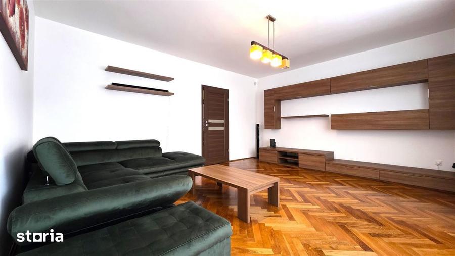 Apartament cu 3 camere decomandat, mobilat în Plopilor