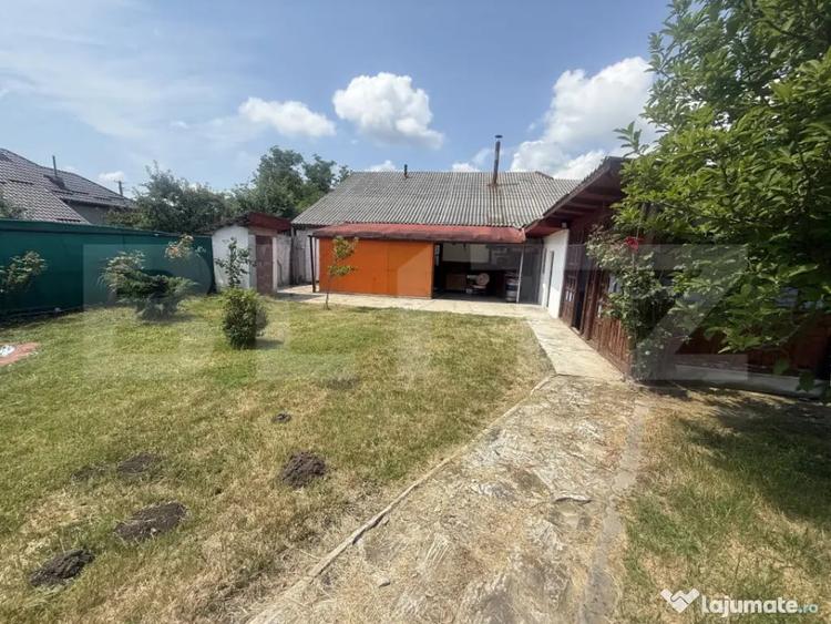 Casă cu 4 camere cu Teren 1692 Mp în Lunca (Voinești)