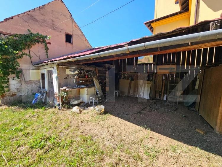 Casă cu 3 camere cu Teren 1249 Mp în Laz (Săsciori)