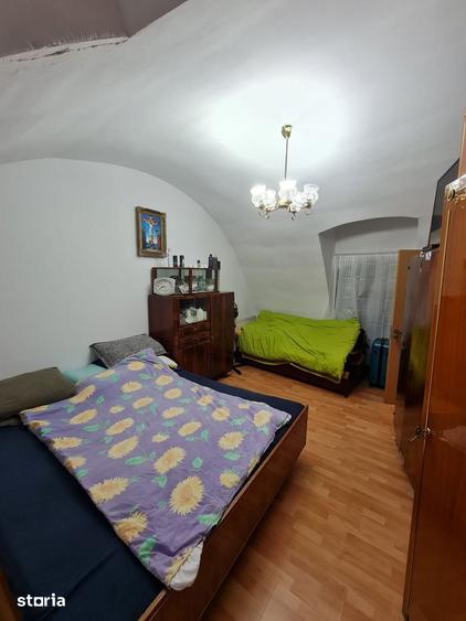 Casă cu 1 camere cu Teren 50 Mp în Central