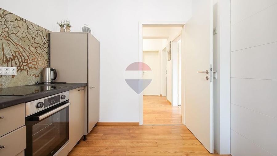 Apartament cu 2 camere decomandat în Avantgarden