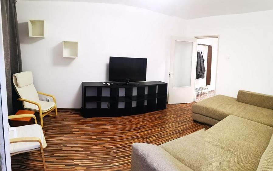 Apartament cu 3 camere circular în Drumul Taberei