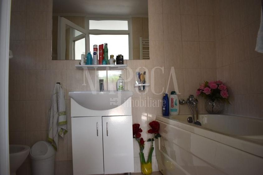 Casă individuală cu 4 camere cu Canalizare în Valenta