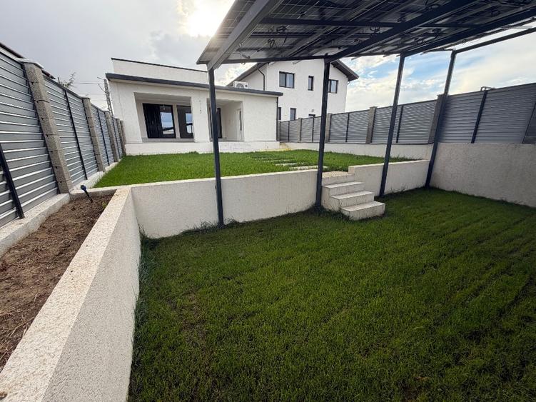 Casă individuală cu 4 camere cu Teren 415 Mp în Bălăceanca