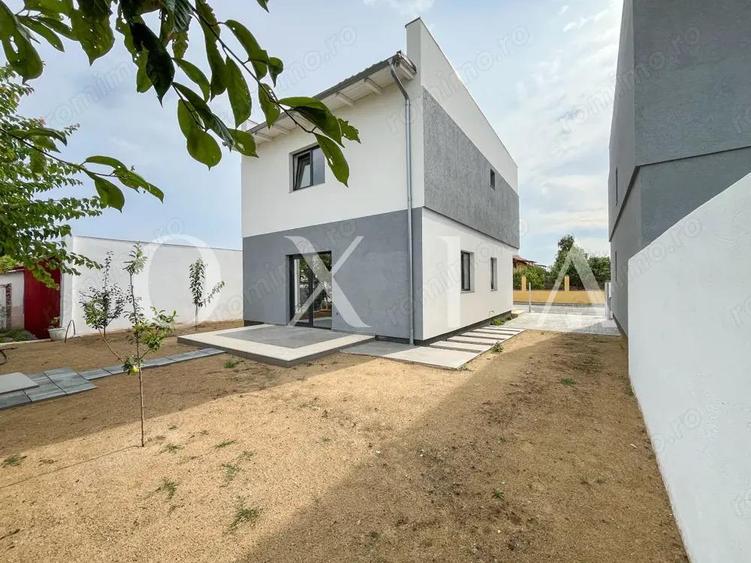 Casă cu Teren 177 Mp în Giarmata