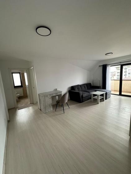 Apartament cu 2 camere semidecomandat în Viilor