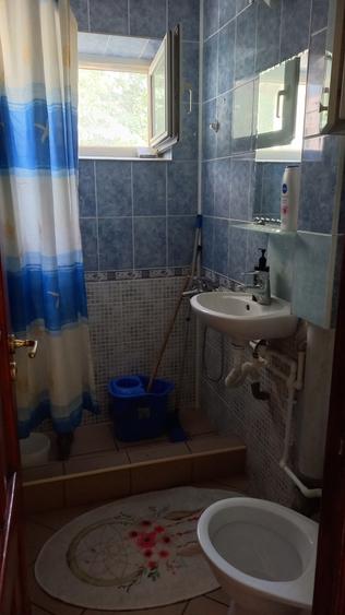 Apartament cu 3 camere decomandat în Exterior Vest