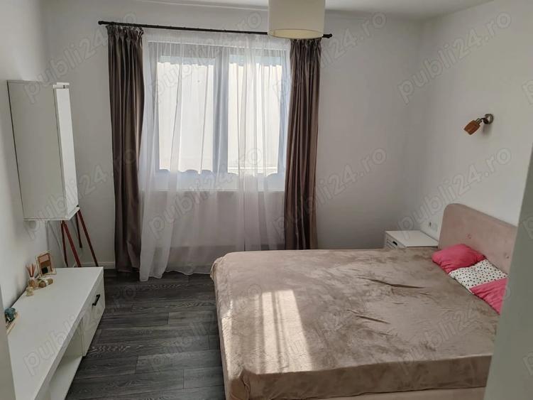 Casă cu 4 camere cu Teren 1000 Mp în Iris