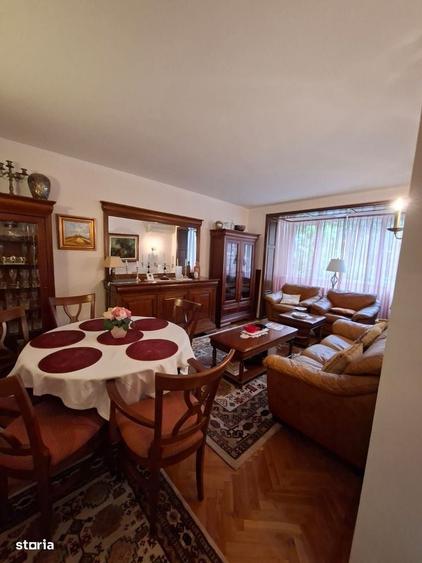 Apartament cu 4 camere în Tomis II — fotografia 1