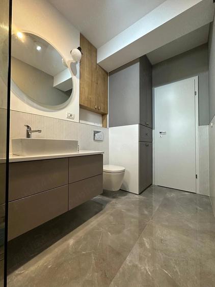 Apartament cu 2 camere decomandat în Soarelui
