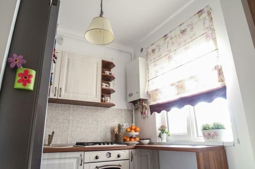 Apartament cu 2 camere semidecomandat, mobilat în Energia