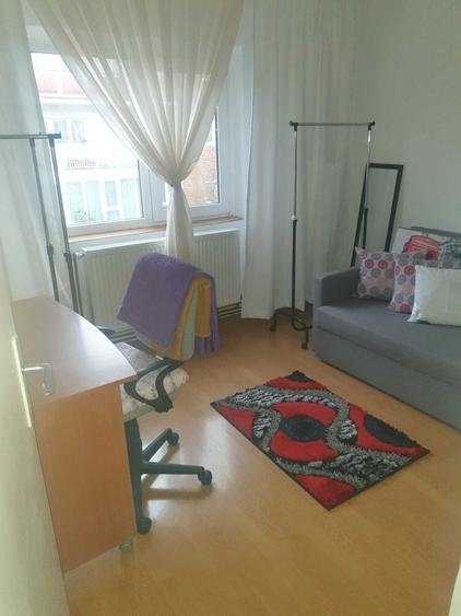 Apartament cu 2 camere decomandat în Miorița