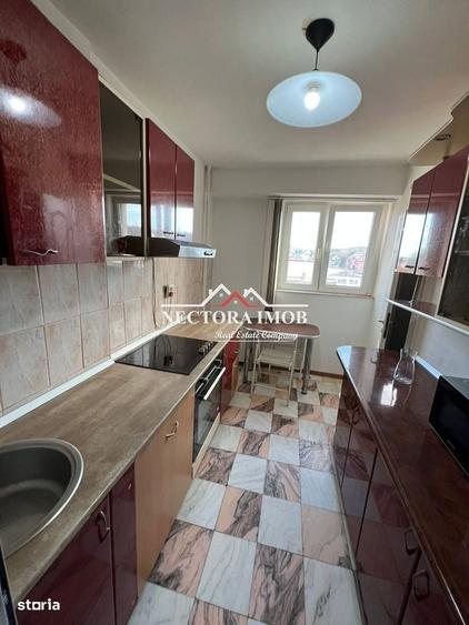 Apartament cu 3 camere decomandat în Spitalul Județean