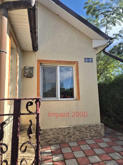 Casă cu 4 camere cu Canalizare în Valu lui Traian
