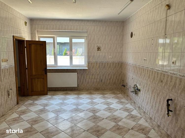Casă cu 4 camere în Nord