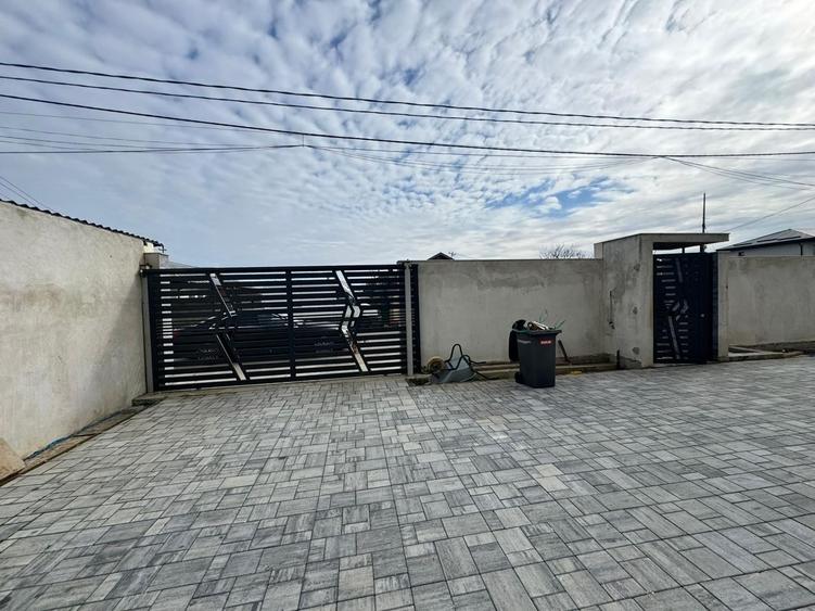 Casă individuală cu 4 camere cu Piscina în Cernica