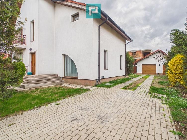 Vilă modernă 5 camere Mosnița Nouă - 1