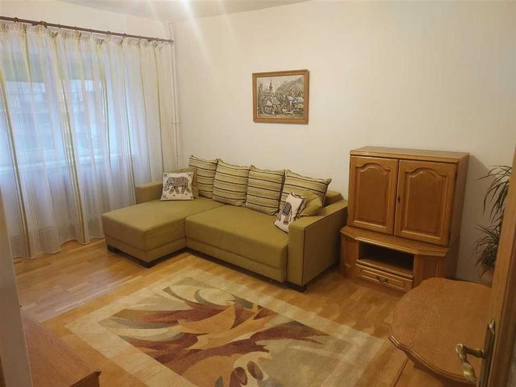Apartament cu 3 camere decomandat, mobilat în Păcurari
