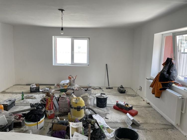 Casă cu 3 camere în Central