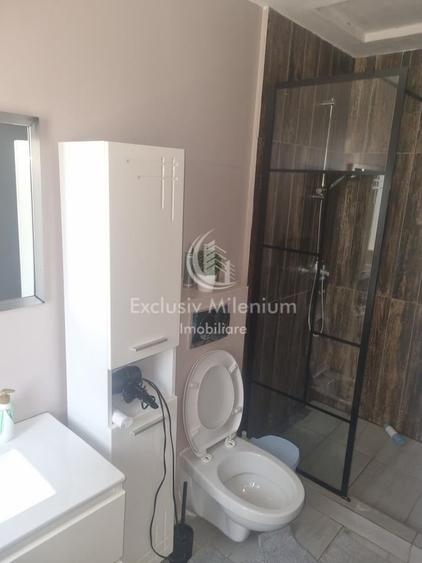 Casă individuală cu 5 camere cu Canalizare în Domenii