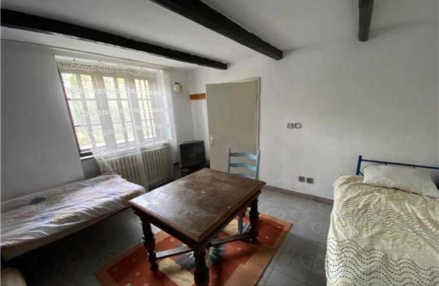 Casă cu 4 camere cu Teren 200 Mp în Elisabetin