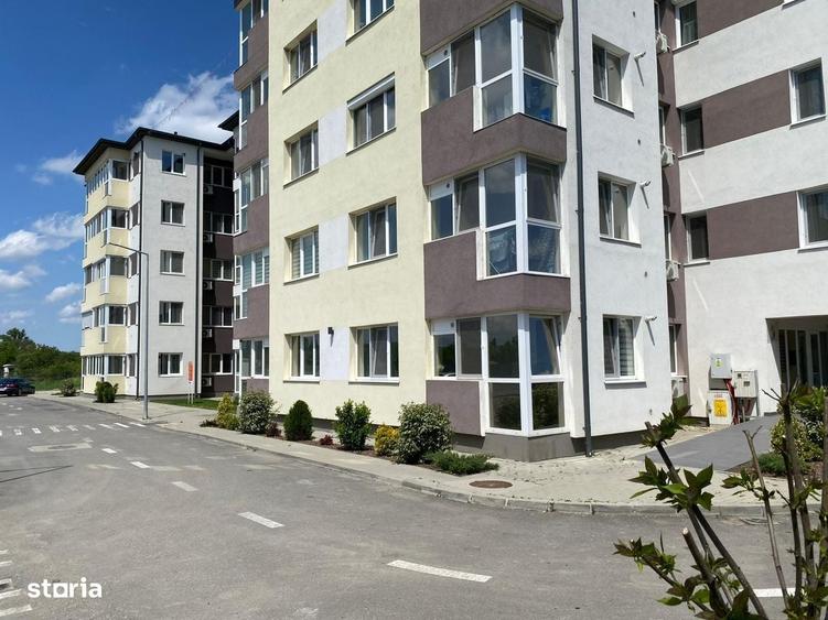 Apartament cu 3 camere în Săucești