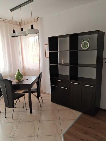 Apartament cu 2 camere decomandat în Florești