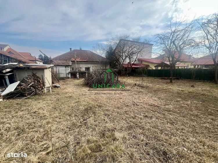 Casă cu 4 camere în Cerna