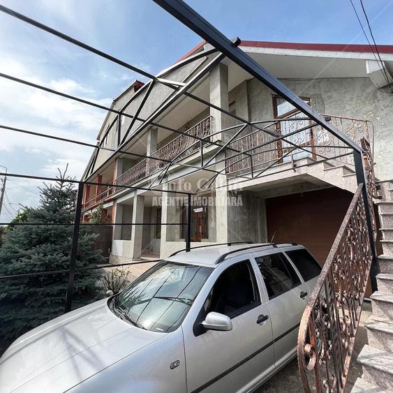 Casă cu Teren 473 Mp în Central