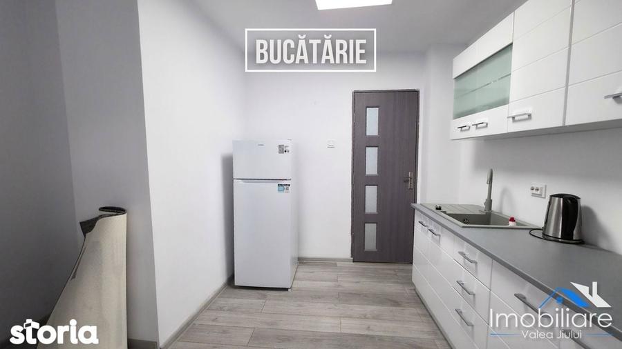 Apartament 2 camere decomandate Zona Coco?var | Etaj 3 | Renovat - 4