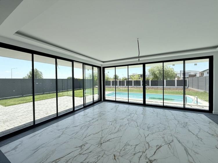 Casă individuală cu 6 camere cu Piscina în Tunari