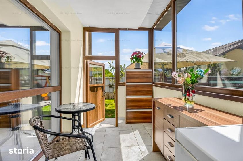 Apartament cu 3 camere decomandat în Sânpetru