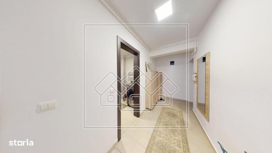 Ap mobilat modern, 3 camere, balcon mare, Etaj 2, parcare - 7