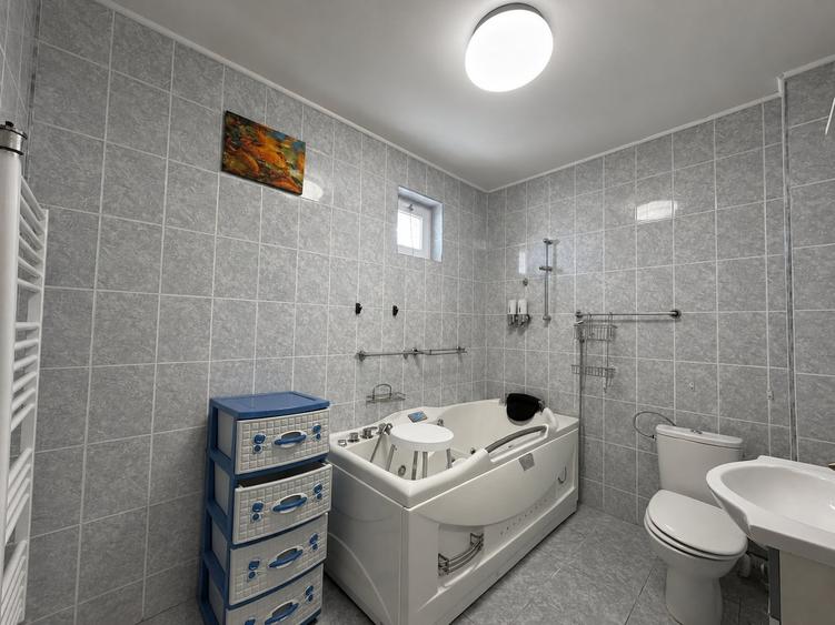 Vila 2 etaje| 5 camere| Floreasca| Jacuzzi| Curte privata| - 7
