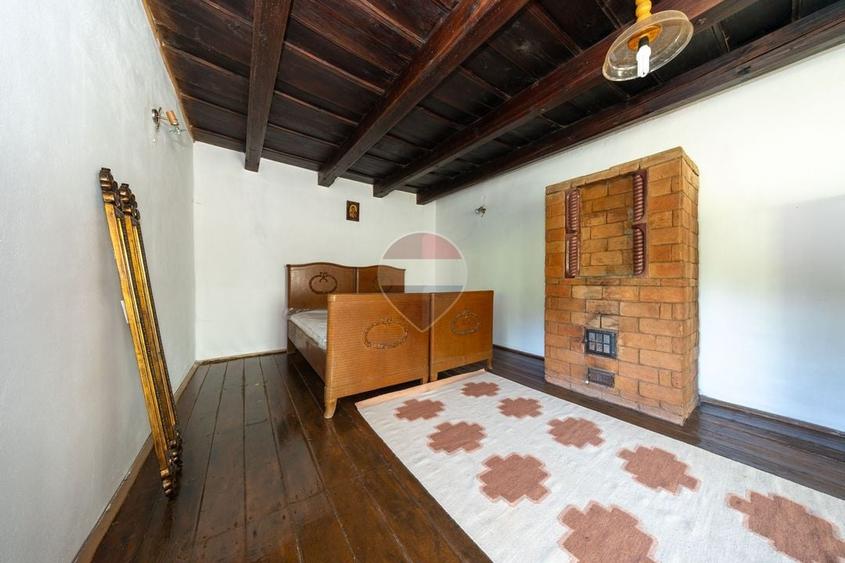 Casă individuală cu 3 camere cu Teren 1646 Mp în Bicfalău