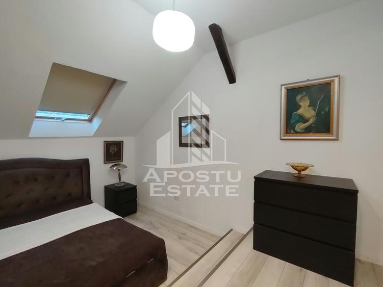 Apartament cu 4 camere semidecomandat, mobilat în Bălcescu
