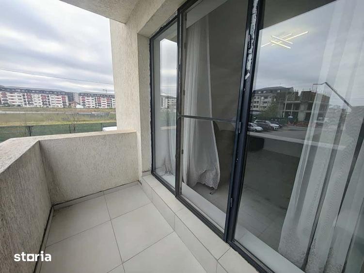 Apartament cu 3 camere decomandat în Chiajna
