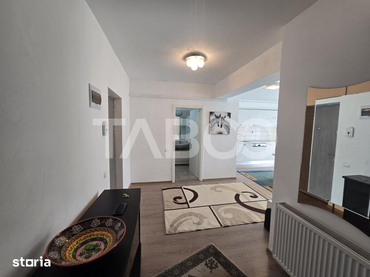 Apartament cu 3 camere decomandat în Turnișor
