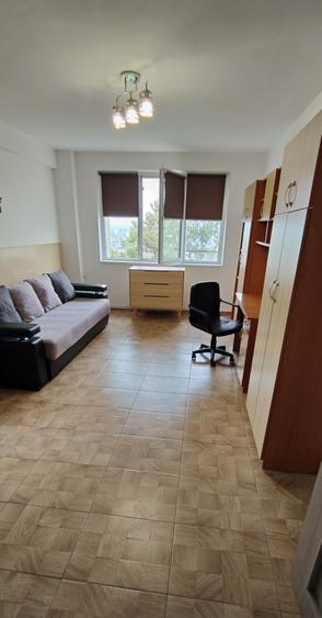 Apartament cu 2 camere decomandat în Albești