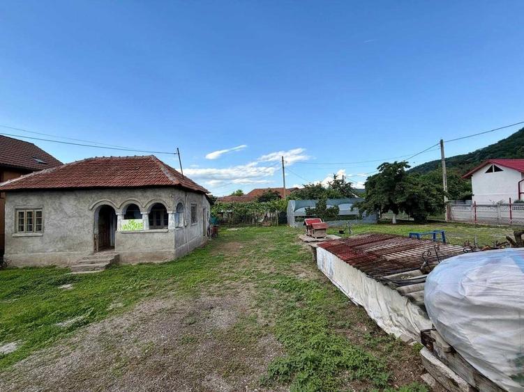 Spațiu comercial, în Goranu