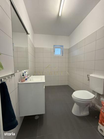 Spațiu comercial, de 110 mp, în Între Lacuri