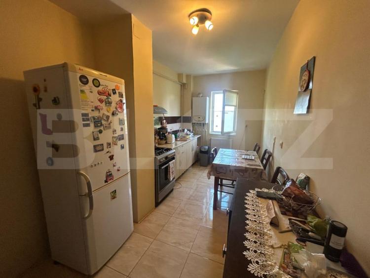Apartament cu 2 camere semidecomandat în Micro 9