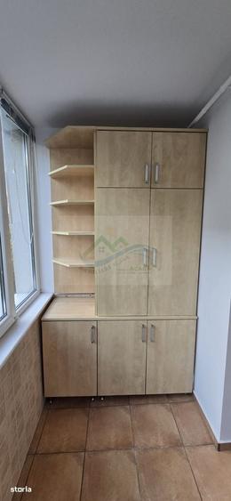 Apartament cu 3 camere decomandat în Obcini